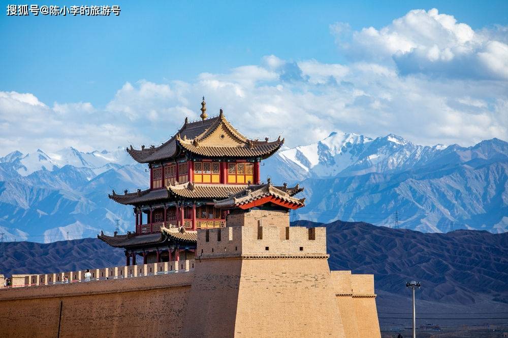 🍁澳门一肖一码必中一肖一码🍁丨郭可盈全家赴欧洲旅游，夫妻共吃雪糕好恩爱，街头牵手被女儿偷拍